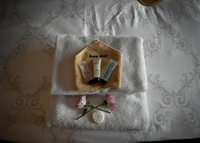 Tlc Exmouth Bed And Breakfast